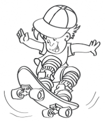 Мальчик в кепке на скейтборде